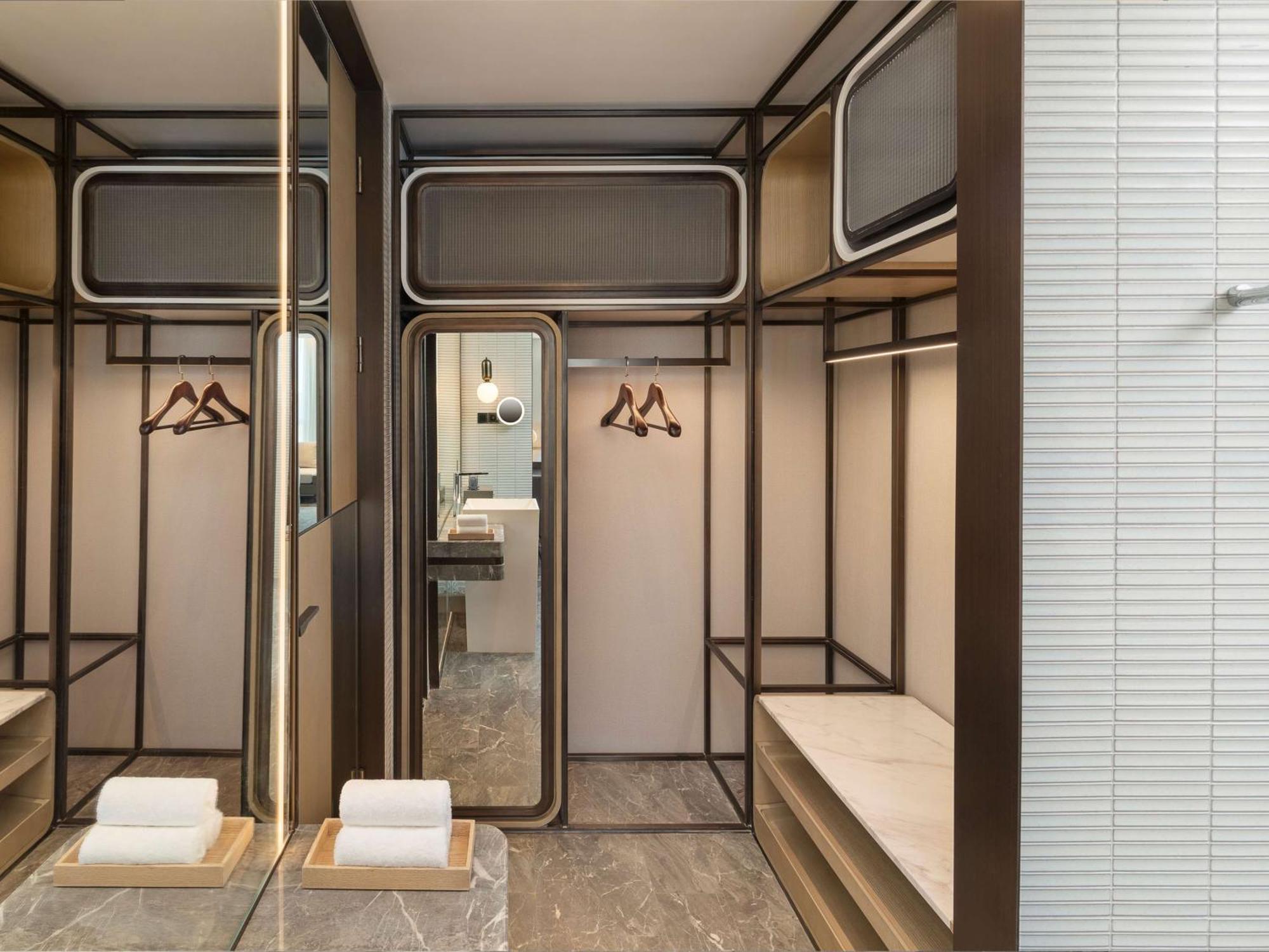 Hotel Doubletree By Hilton Kunming Airport Exteriér fotografie