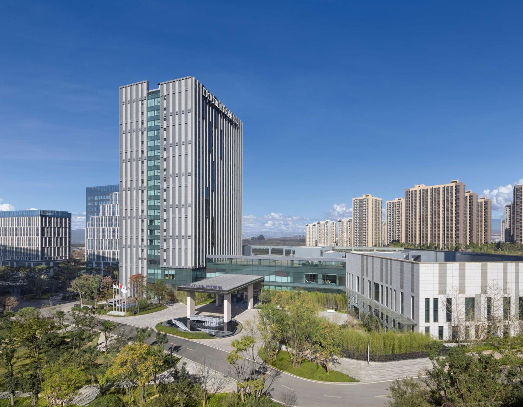 Hotel Doubletree By Hilton Kunming Airport Exteriér fotografie