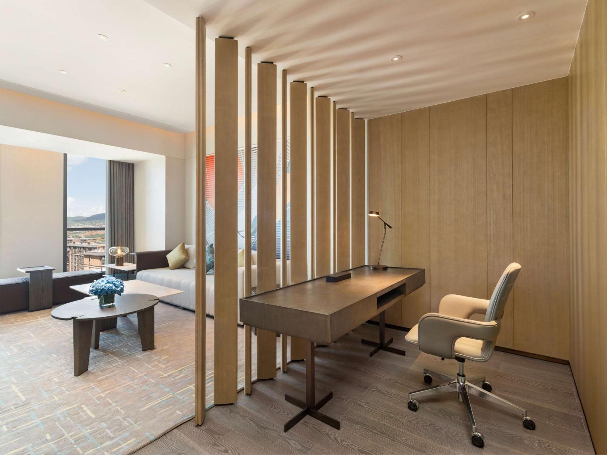 Hotel Doubletree By Hilton Kunming Airport Exteriér fotografie